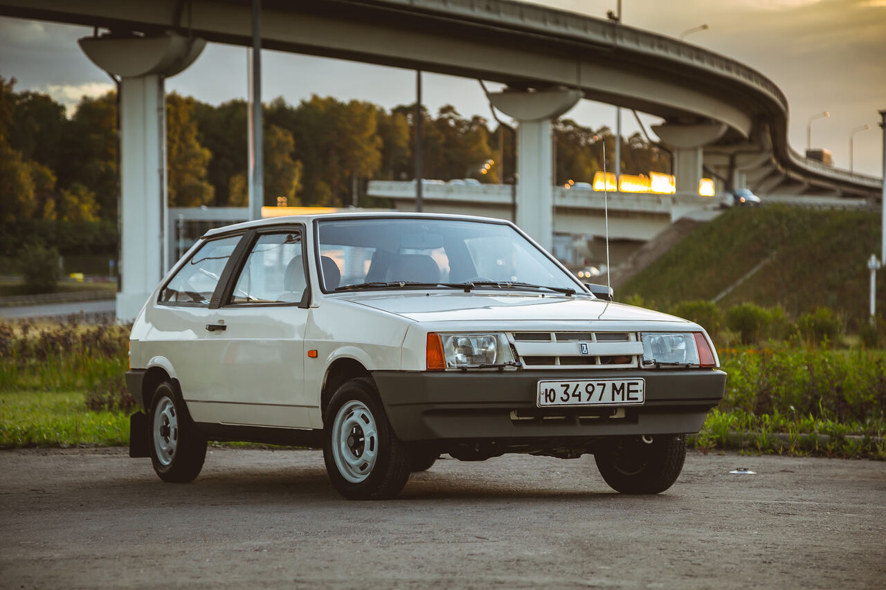 VAZ-2108 (Lada Sputnik)